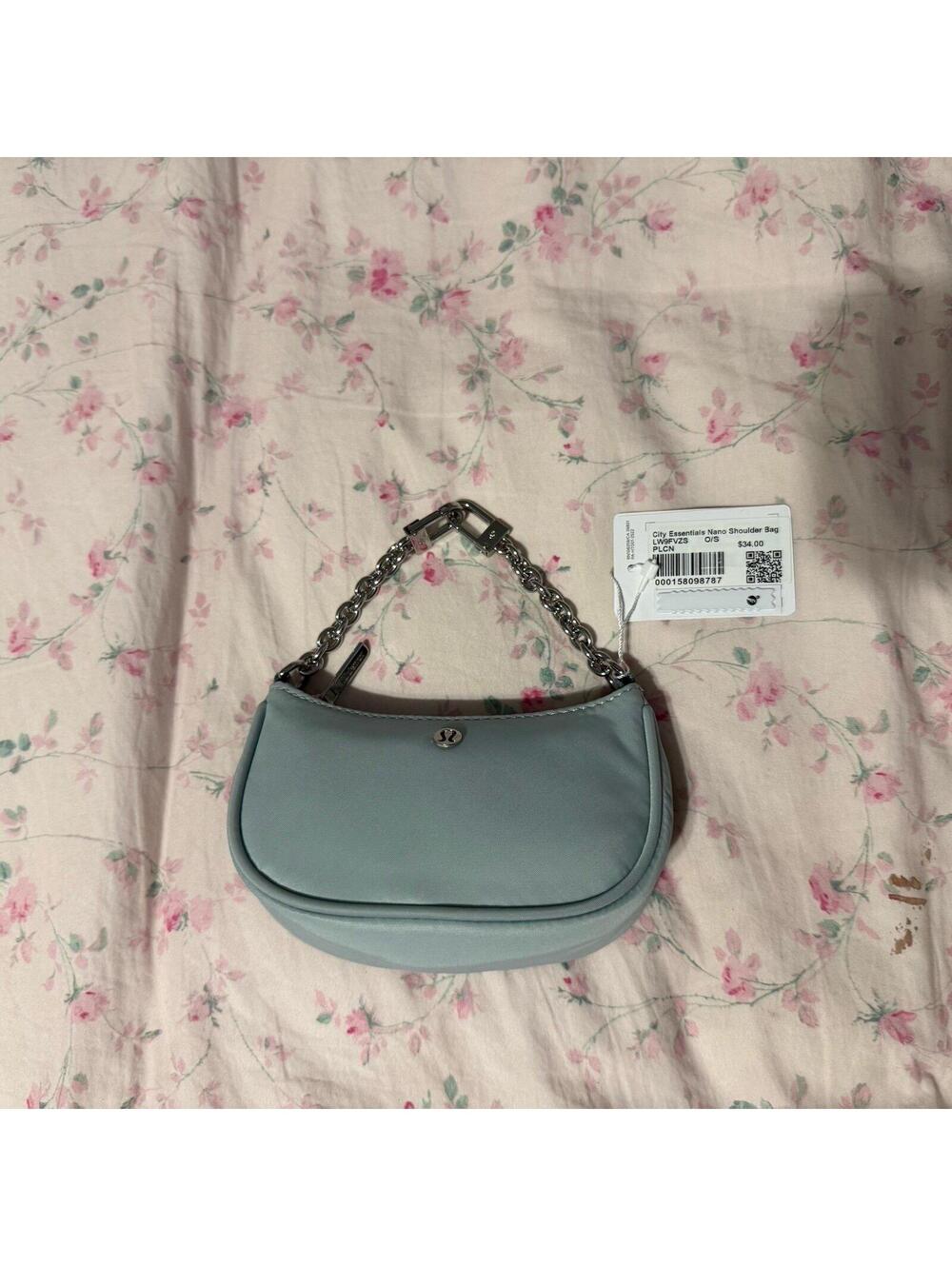 Lululemon Athletica Nano City Essentials shoulder bag